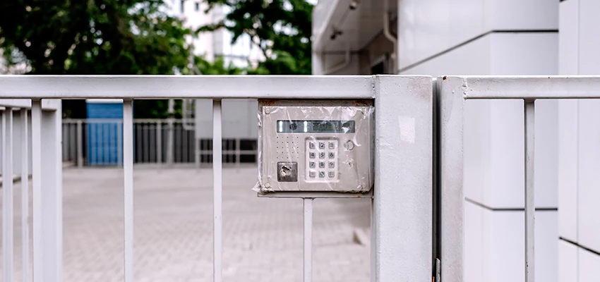 Gate Locks For Metal Gates in Schaumburg, Illinois